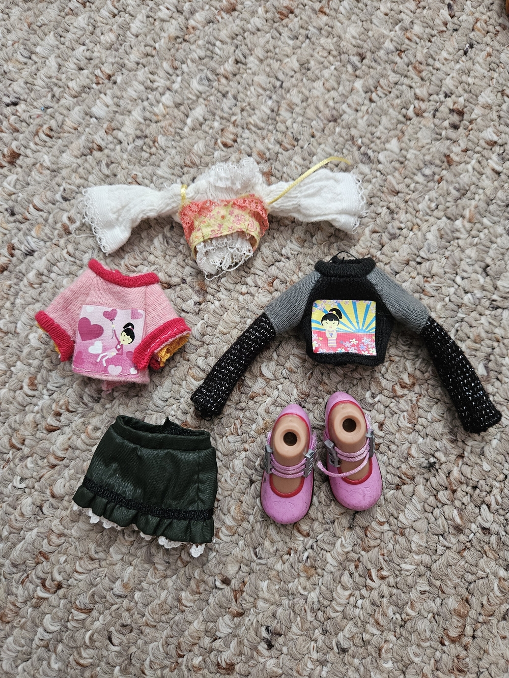 Bratz Tokyo A Go Go Doll Clothes